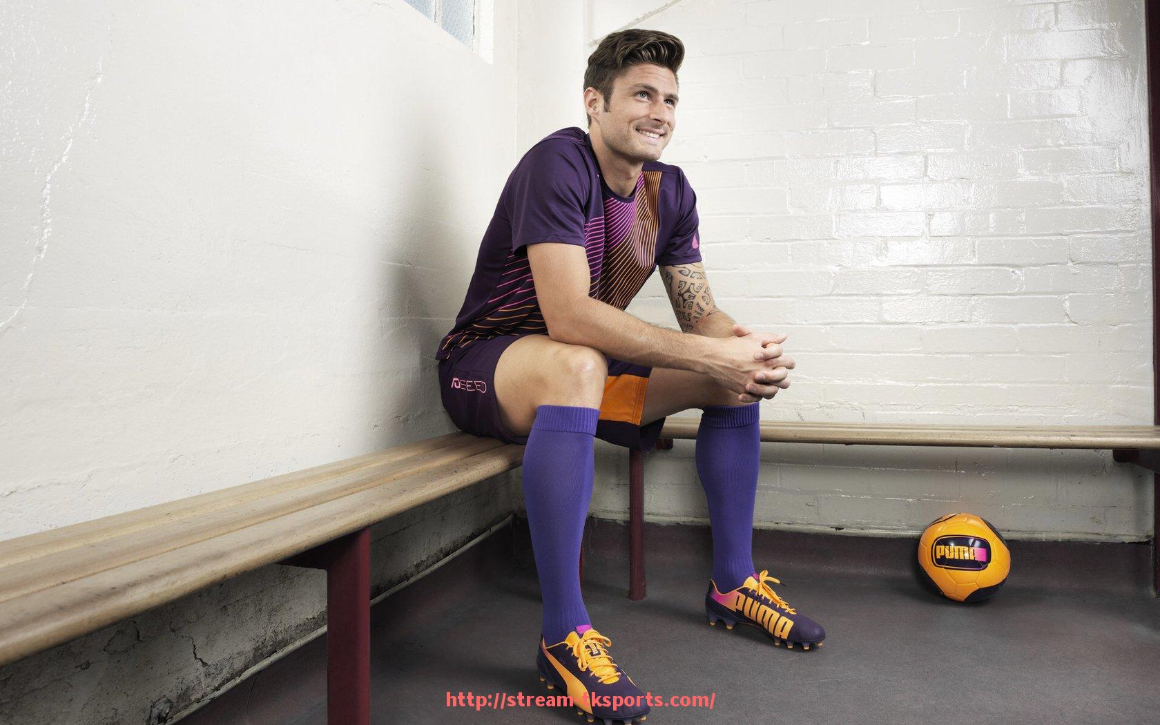 TK体育直播-中超联赛红黄牌累计及球员停赛规则详解